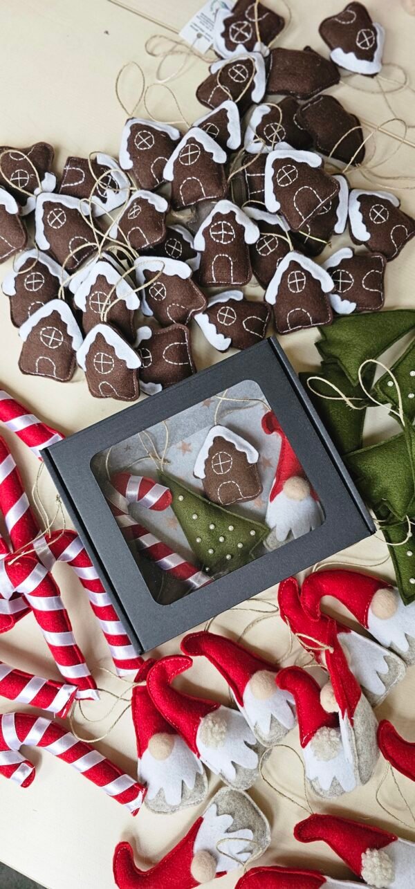 filciniai kalėdiniai žaisliukai filciniai kalėdiniai žaisliukai