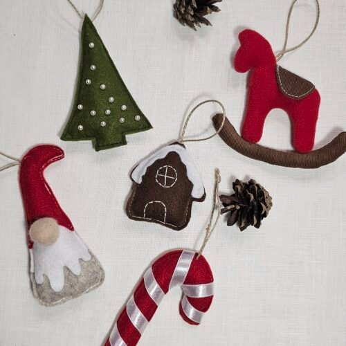 filciniai kalėdiniai žaisliukai filciniai kalėdiniai žaisliukai